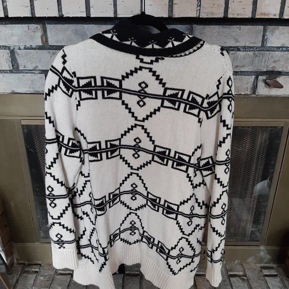 Maurices Boho Cardigan - Picture 2 of 4